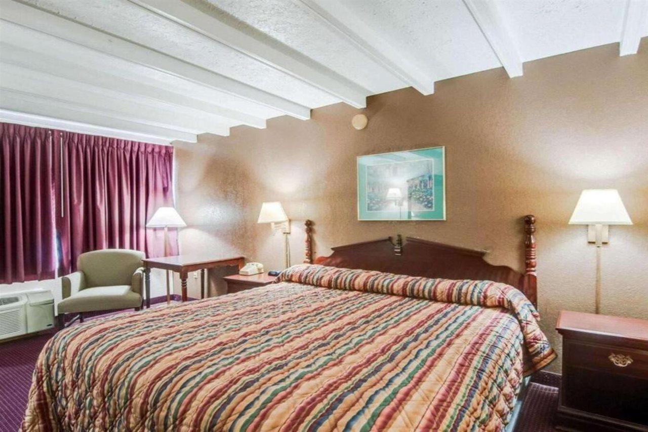 Rodeway Inn Galax Highway 58 Екстер'єр фото